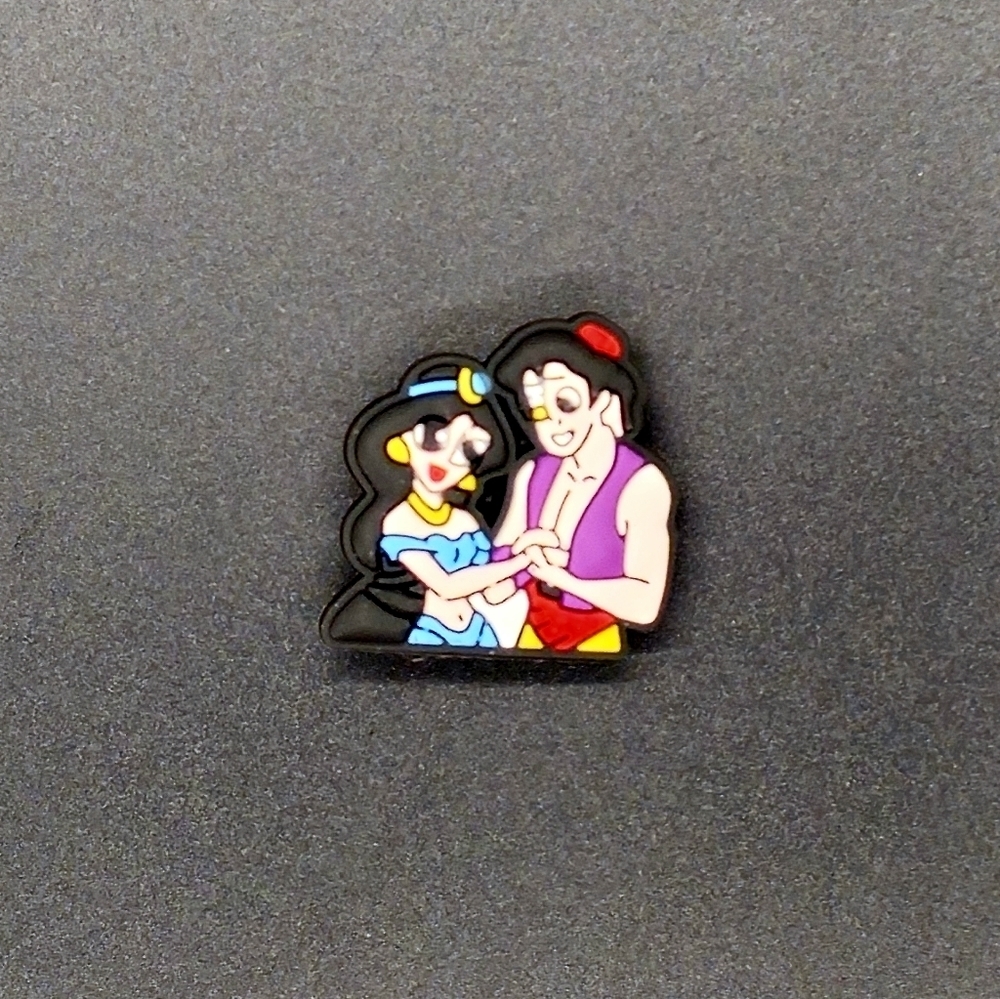 (5/$15) Disney Aladdin & Jasmine Croc Charm